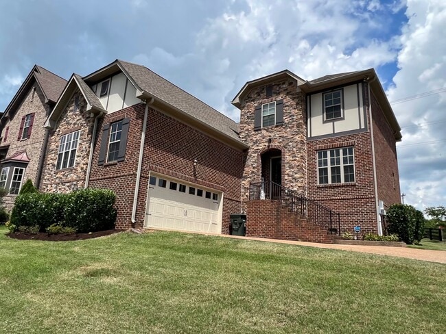 Building Photo - 7000 Natchez Pointe Blvd