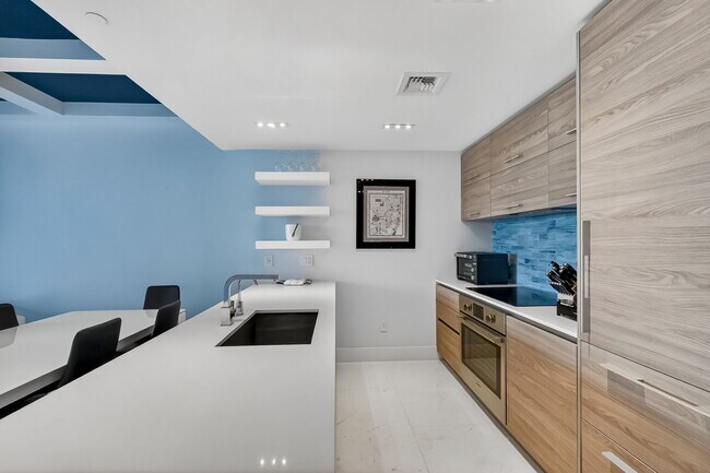 Kitchen - 1300 S Miami Ave