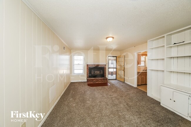 Building Photo - 1374 Greenland Rd