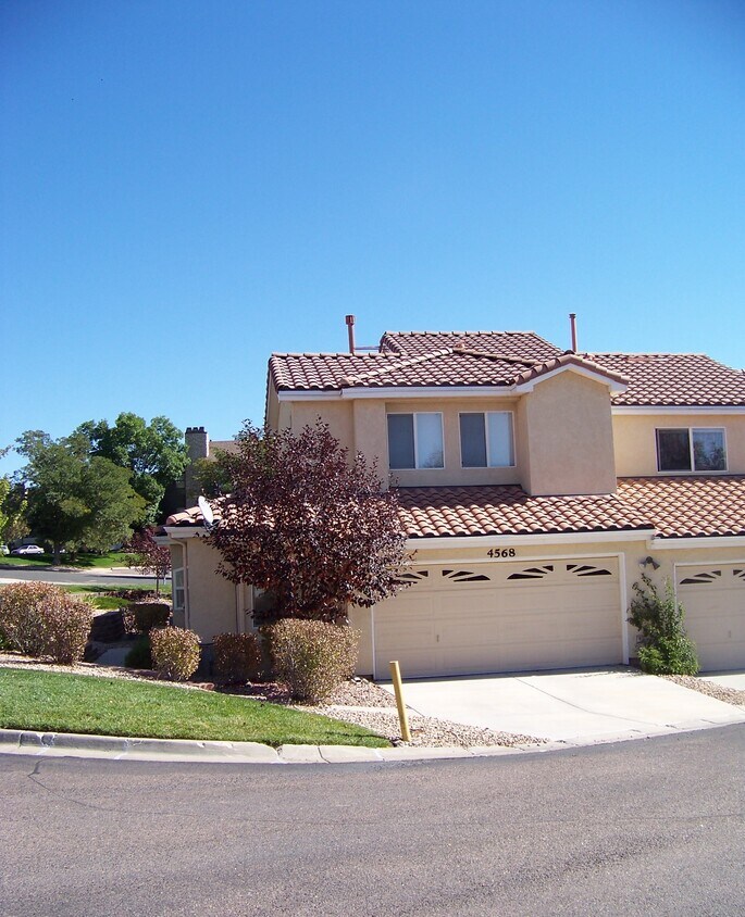 Primary Photo - 4568 S Auckland Ct