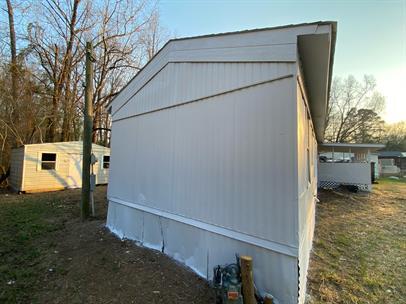 Building Photo - 114 Skyland Dr E