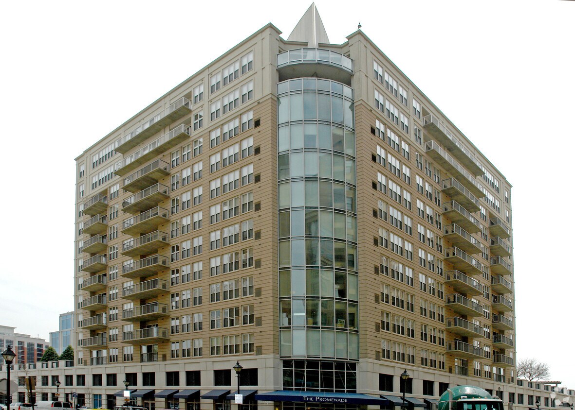 The Promenade at Harbor East Apartments Baltimore, MD