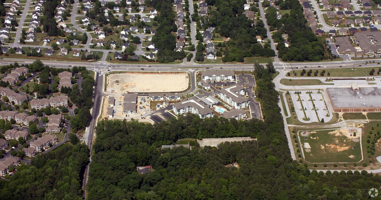 Aerial Photo - Dylan at Grayson