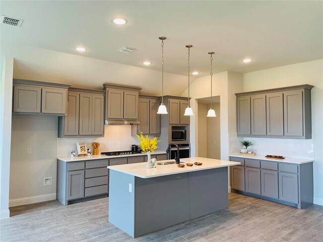 Building Photo - 117 Wenham Way