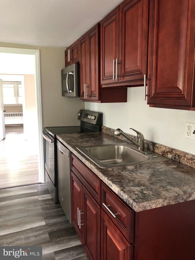 Foto del edificio - 1482 Glassboro Rd