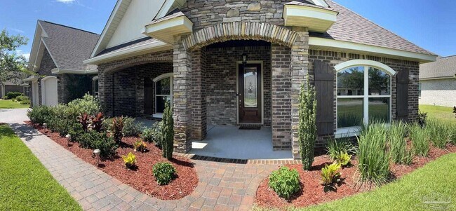Foto del edificio - 5148 Sandy Shores Dr