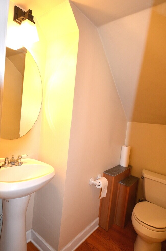 Foto del edificio - 1455 Garnet Cir