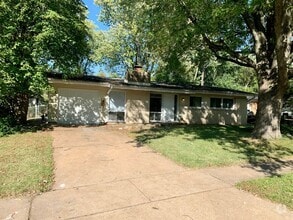 Building Photo - 3115 Newgate Dr