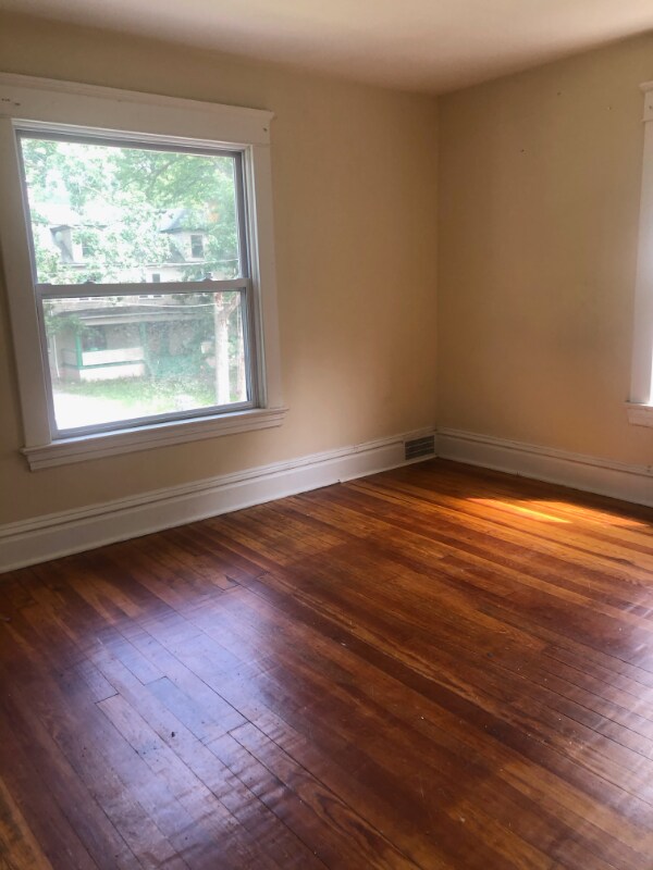 Foto del edificio - 267 N Heights Ave