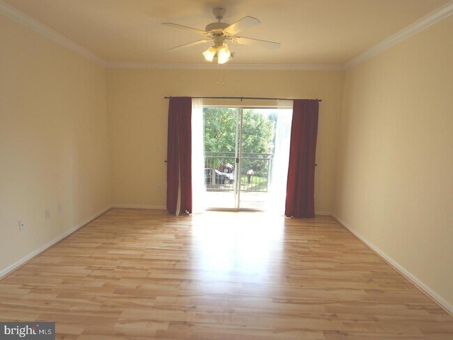 Foto del edificio - 12128 Garden Ridge Ln
