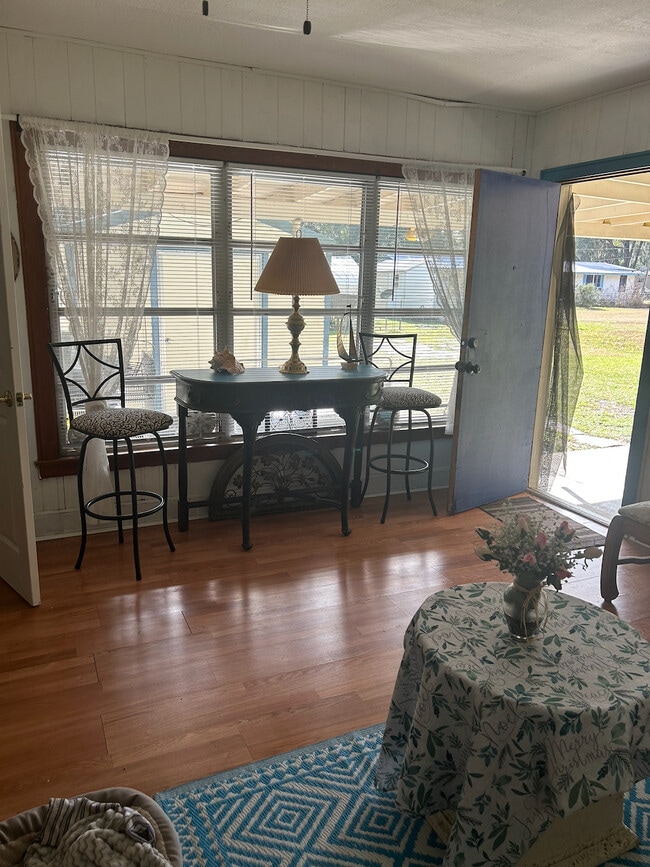 Building Photo - 3510 Woodland St