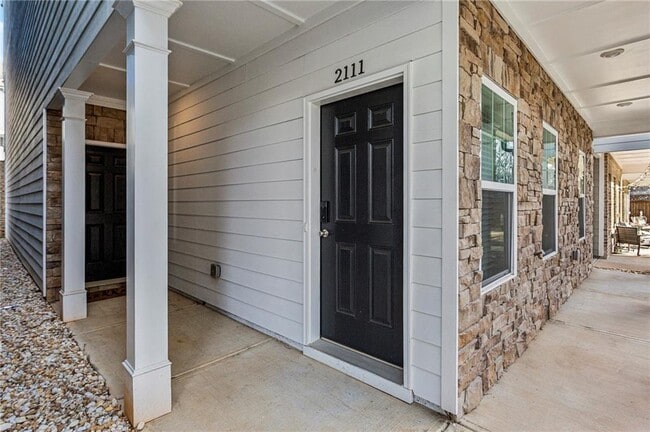 Building Photo - 2111 Wesson Ct