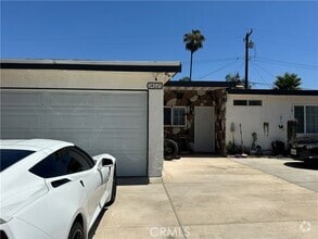 Building Photo - 14023 Dillerdale St