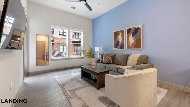 Building Photo - 3706 Goodwin Ave