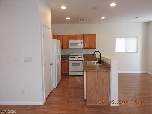 Foto del edificio - 3732 Stowe Creek Ave
