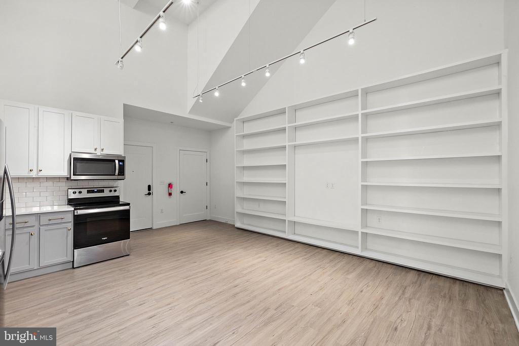 Foto principal - 15 W Girard St
