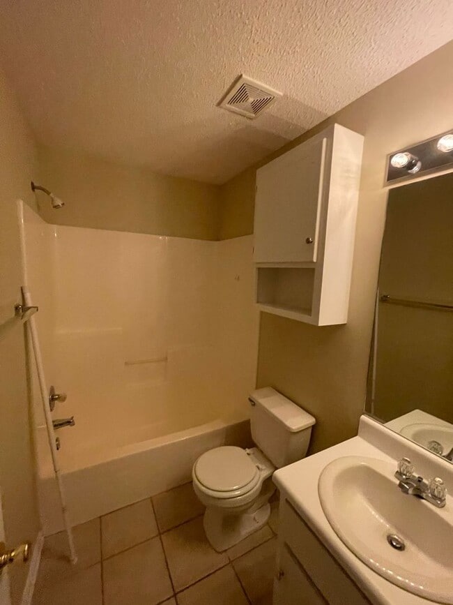 Foto del edificio - Dunwoody Subdivision