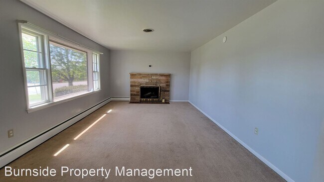 Building Photo - 3 br, 1.5 bath House - 18502 Maugans Avenue