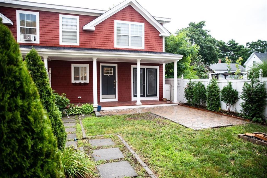 11 Nobert St Unit B, Warren, RI 02885 Room for Rent in Warren, RI