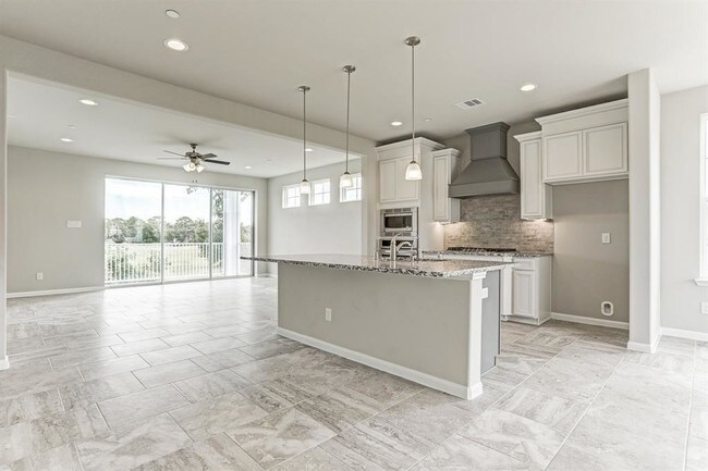 Building Photo - 1302 Veranda Mist