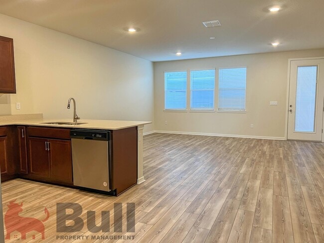 Building Photo - 10363 Folly Beach Rd