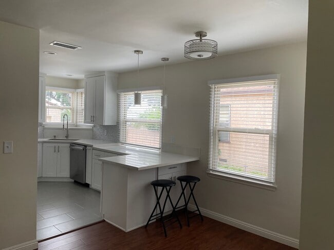 Building Photo - NICELY UPGRADED 3 BEDROOM 2 BATH EAST WHITTIER HOME FOR LEASE