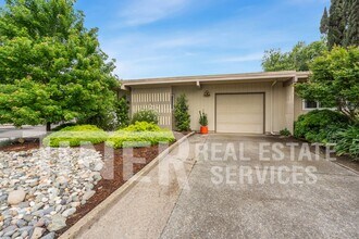 Building Photo - 4730 Clothier Way