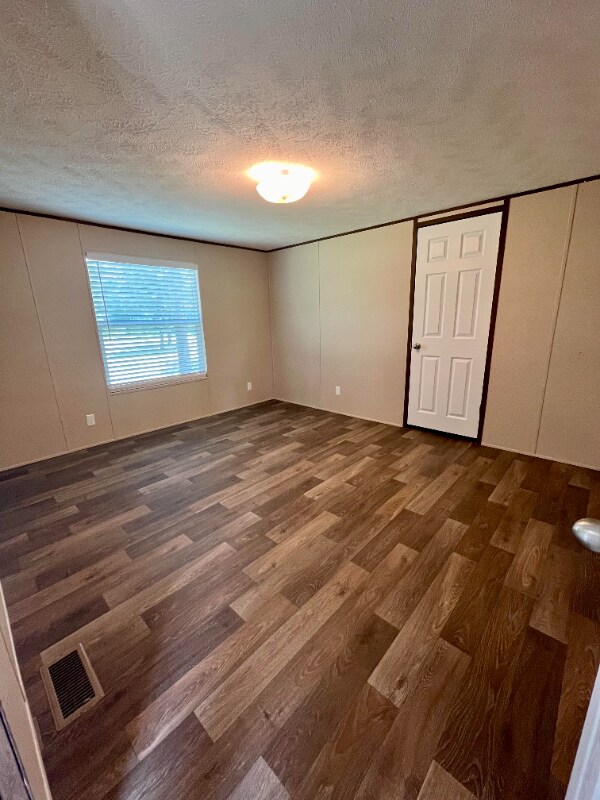 Building Photo - 8416 CR 302