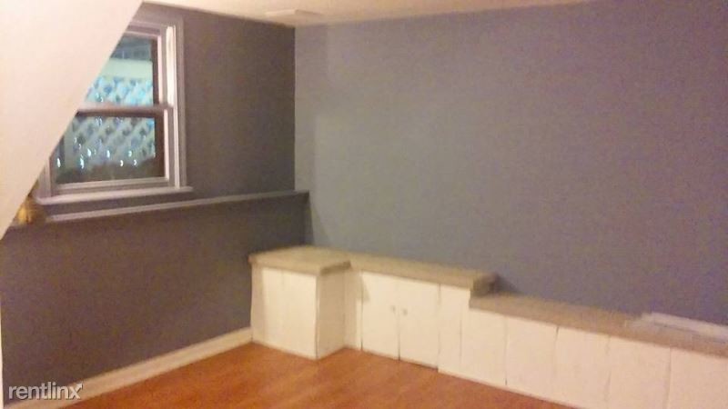 Foto principal - 1 br, 1 bath Apartment - 85 Hemlock Dr