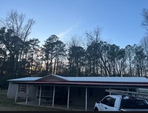 Building Photo - 677 Patillo Rd