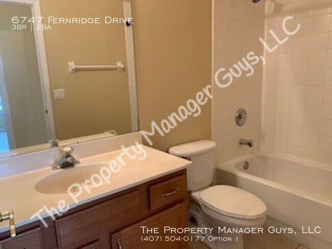 Foto del edificio - 6747 Fernridge Dr