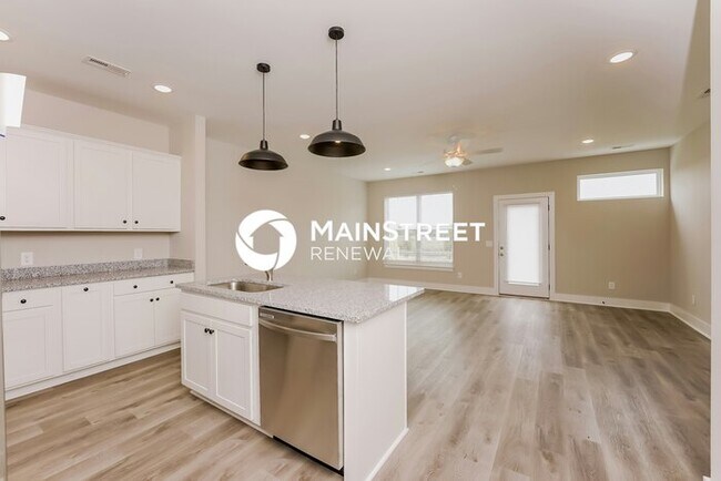 Foto del edificio - 3 Bedroom Pet-Friendly Home in Gallatin, TN with Main Street Renewal