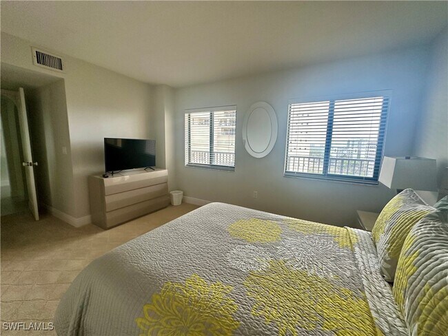 Foto del edificio - 10951 Gulf Shore Dr