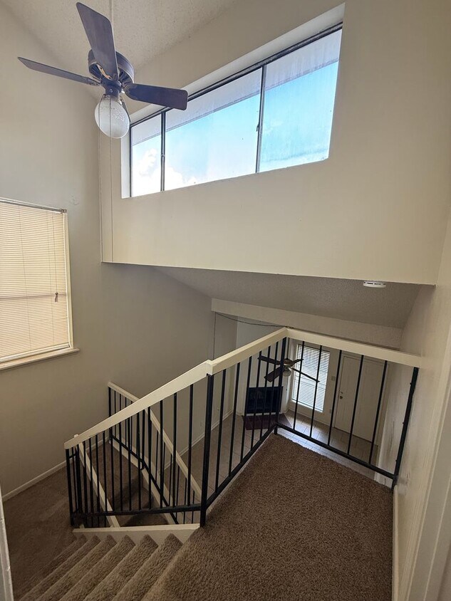 Primary Photo - 3bd 2BA Townhouse