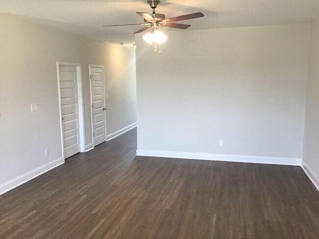 Building Photo - 5057 Mountain Springs Rd