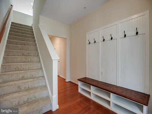 Building Photo - 43539 Wild Iris St