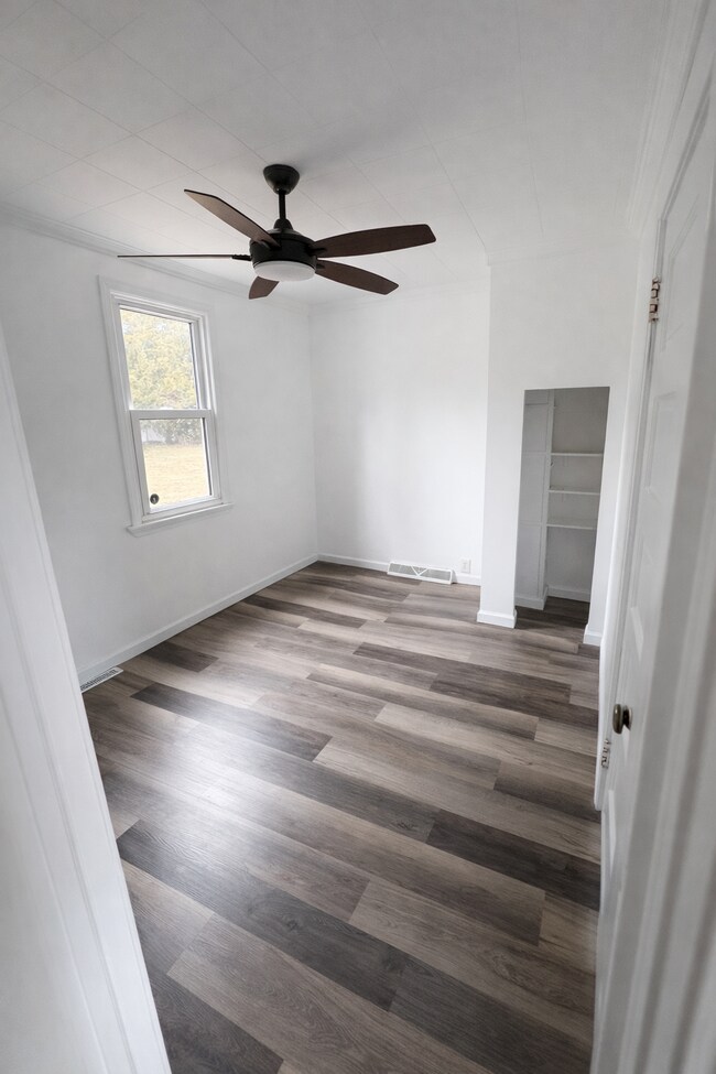 Foto del edificio - 56 Shady Ln