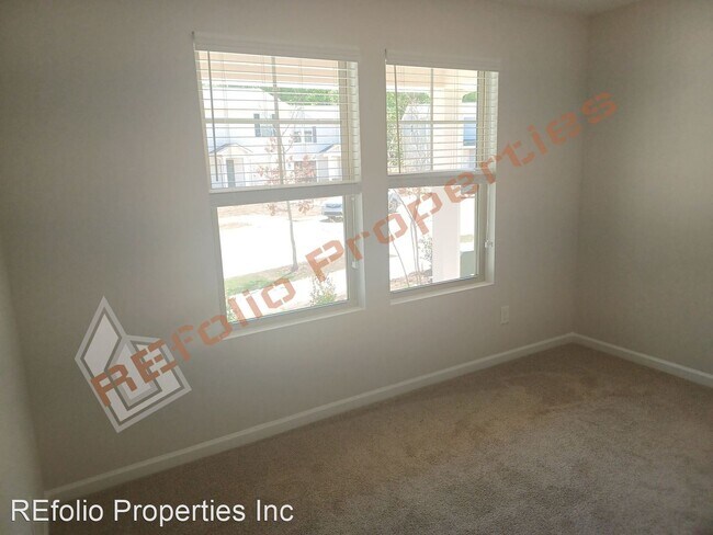 Building Photo - 4 br, 3 bath House - 2817 Elsa Drive