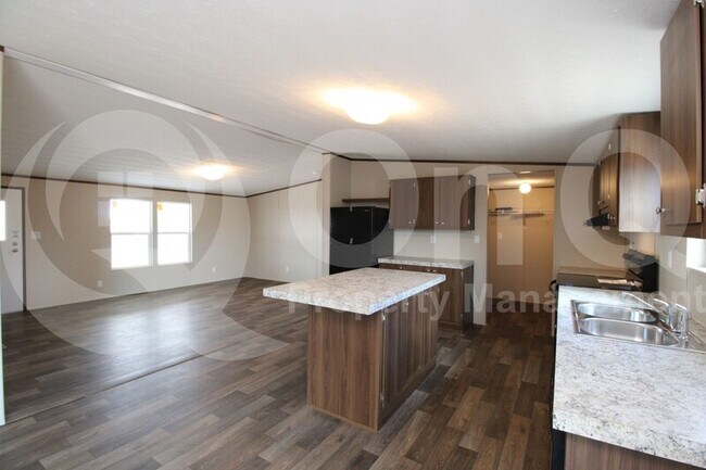 Foto del edificio - 553 S 89th Way