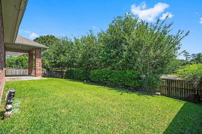 Building Photo - 46 Black Swan Ct