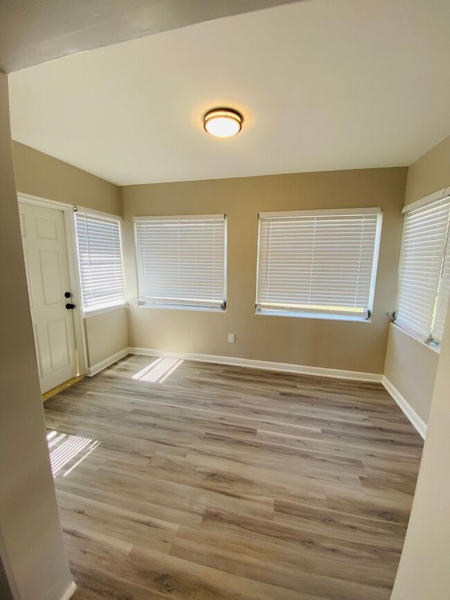 Building Photo - Stunning 2 Bed 2 Bath Winter Park Home!!!