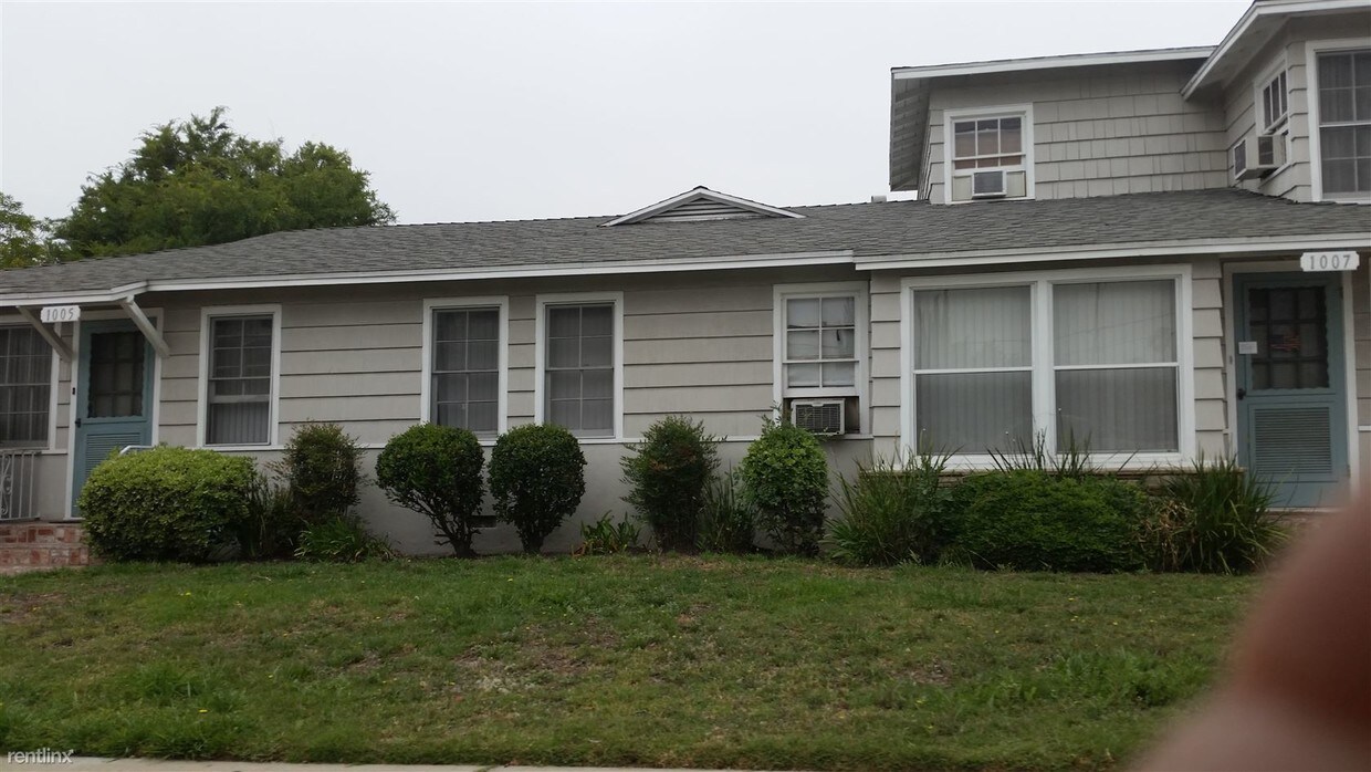 Foto principal - 1007 N Buena Vista St