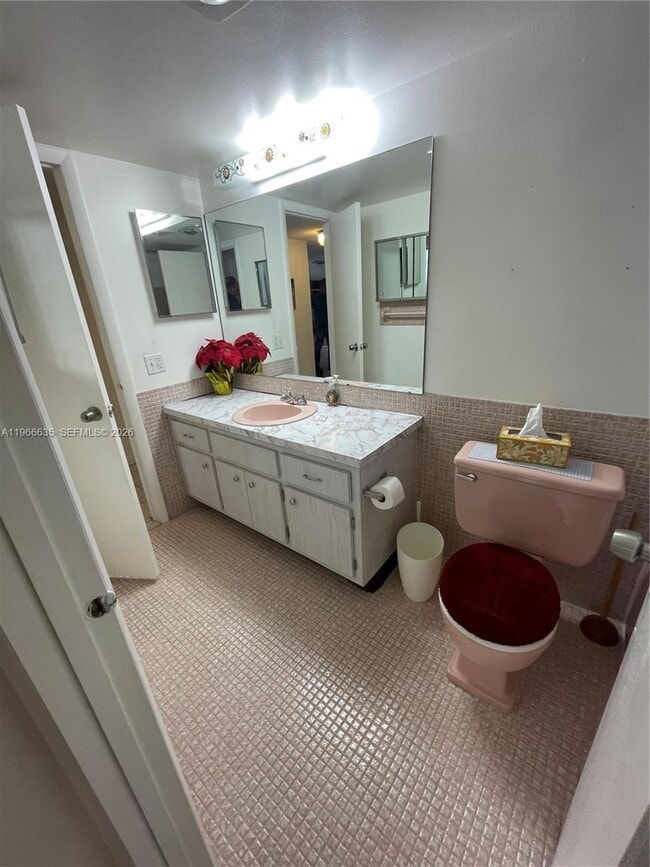 Foto del edificio - 4881 NW 22nd St