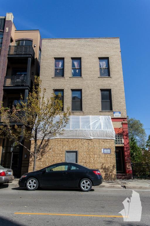 Foto principal - 1813 N Milwaukee Ave