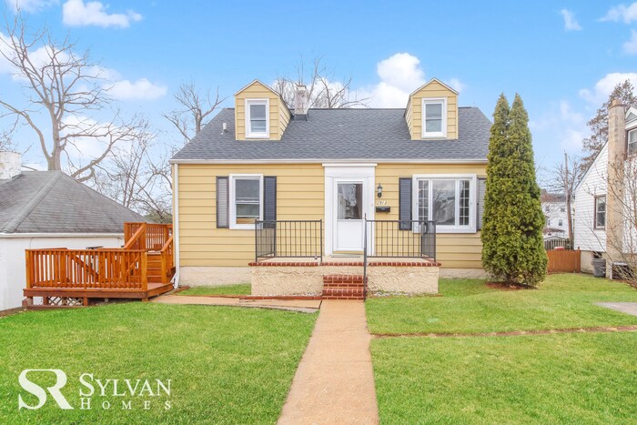 Primary Photo - 4BR, 1.5BA Cape Cod