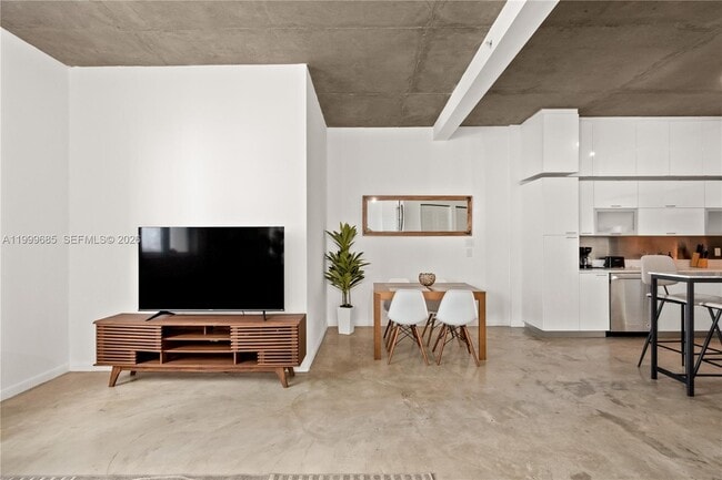 Foto del edificio - 234 NE 3rd St