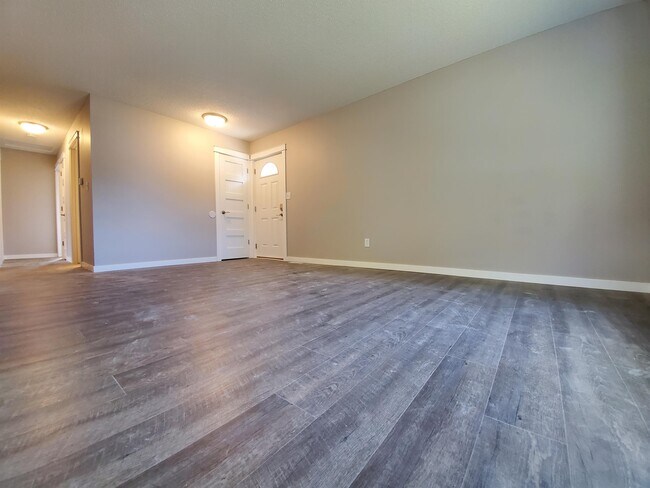 Foto del edificio - 812 2nd St NW