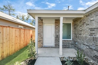 Building Photo - 22760 Hackberry Leaf Dr