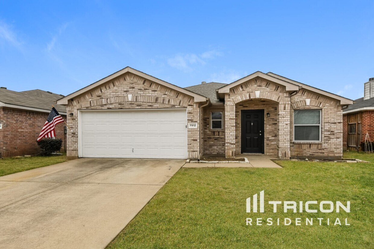 Primary Photo - 7912 Hidden Brook Drive Fort Worth TX