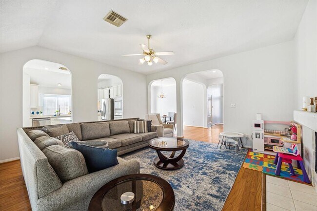 Foto del edificio - 13210 Stafford Colony Ln